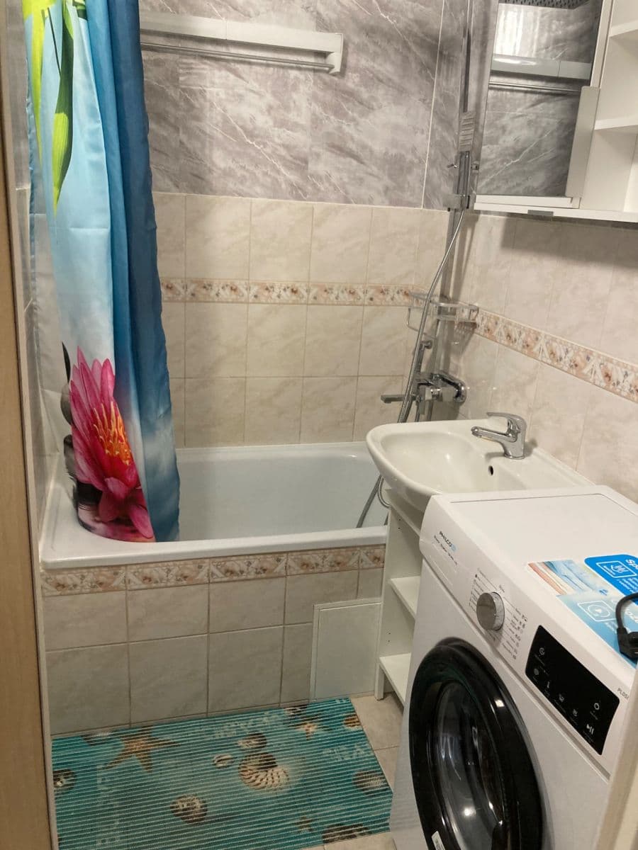 Prenájom bytu 1-izbový 34 m², Vlachova, Praha, Praha Prenájom bytu 1-izbový 34 m², Vlachova, Praha, Praha