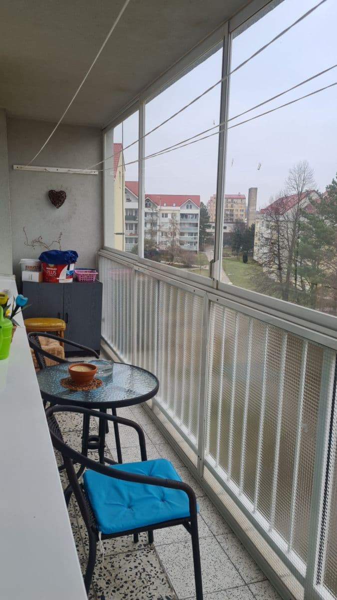 Prenájom bytu 3-izbový 70 m², Žiželická, Praha, Praha Prenájom bytu 3-izbový 70 m², Žiželická, Praha, Praha