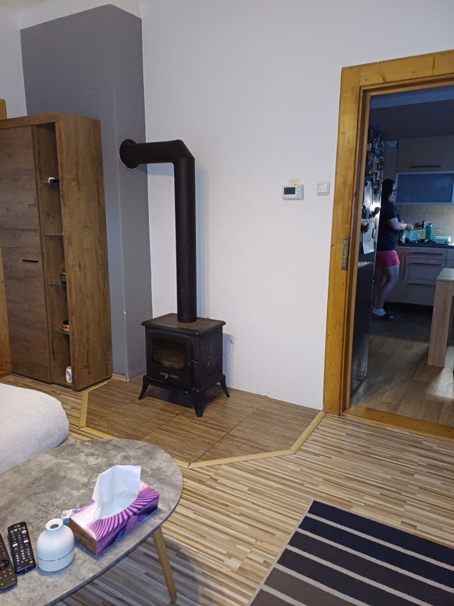 Prenájom bytu 2-izbový 52 m², Hluboká, Děčín, Ústecký kraj Prenájom bytu 2-izbový 52 m², Hluboká, Děčín, Ústecký kraj