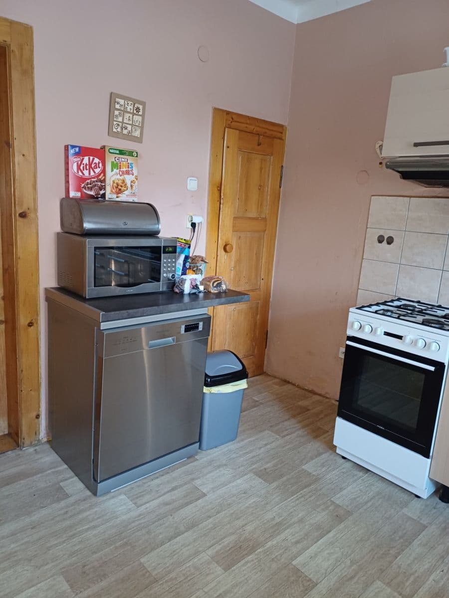 Prenájom bytu 2-izbový 52 m², Hluboká, Děčín, Ústecký kraj Prenájom bytu 2-izbový 52 m², Hluboká, Děčín, Ústecký kraj