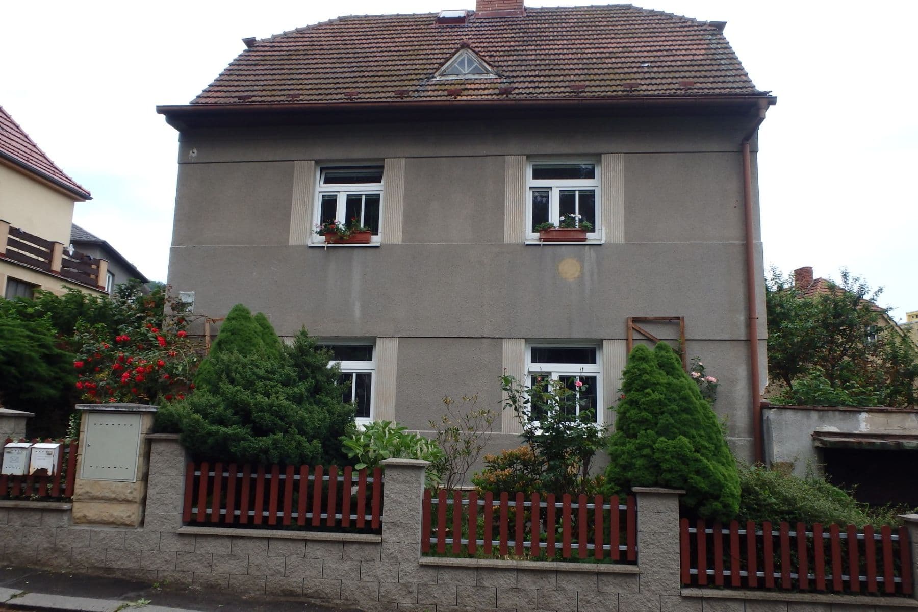 Prenájom bytu 2-izbový 52 m², Hluboká, Děčín, Ústecký kraj Prenájom bytu 2-izbový 52 m², Hluboká, Děčín, Ústecký kraj