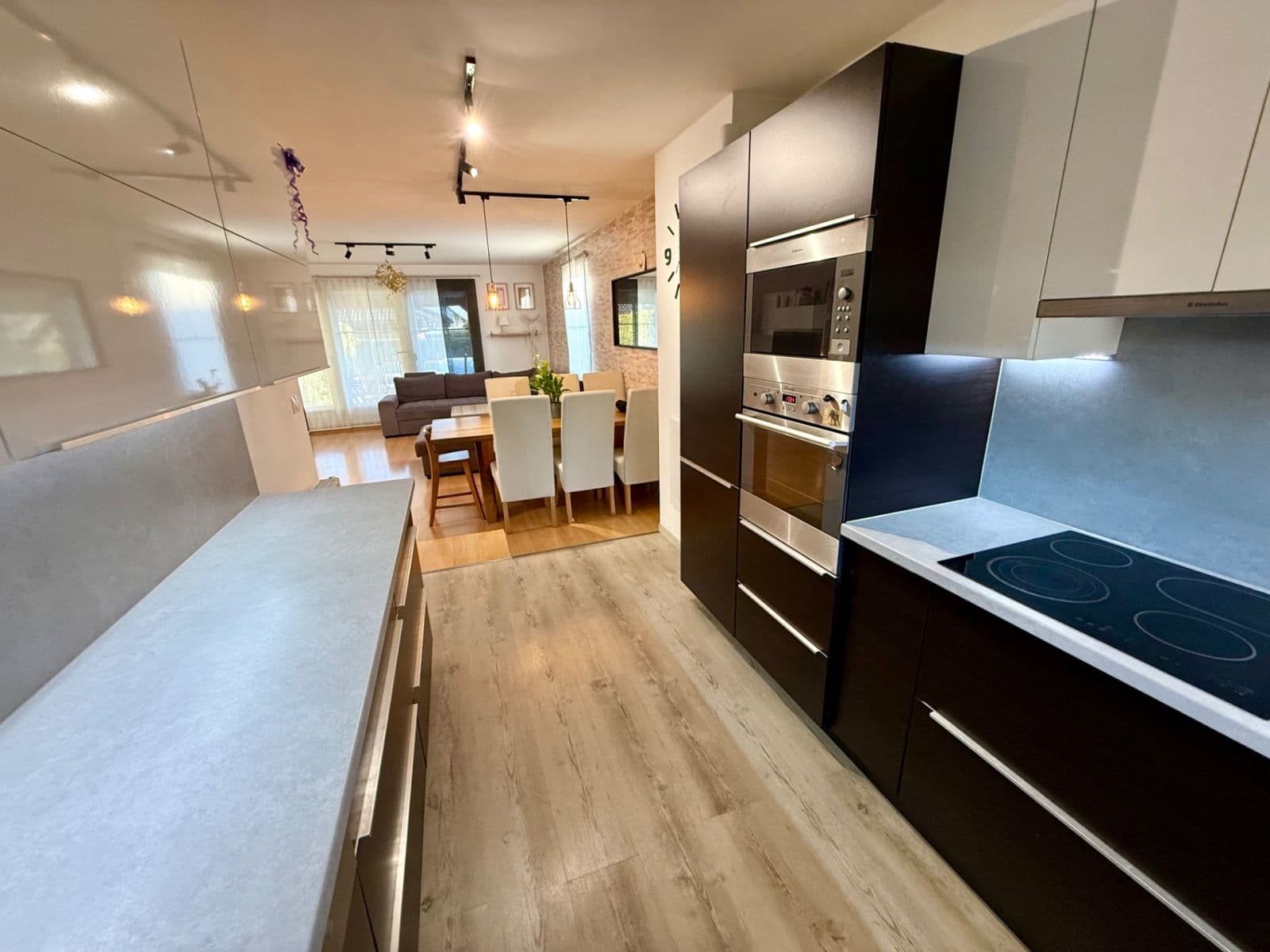 Prenájom domu 160 m², pozemek 463 m², Západní, Bradlec, Středočeský kraj Prenájom domu 160 m², pozemek 463 m², Západní, Bradlec, Středočeský kraj