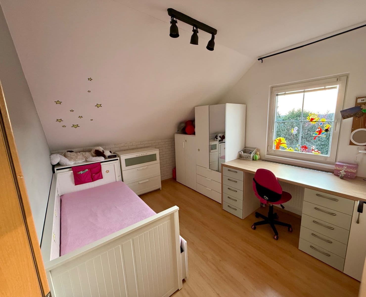 Prenájom domu 160 m², pozemek 463 m², Západní, Bradlec, Středočeský kraj Prenájom domu 160 m², pozemek 463 m², Západní, Bradlec, Středočeský kraj