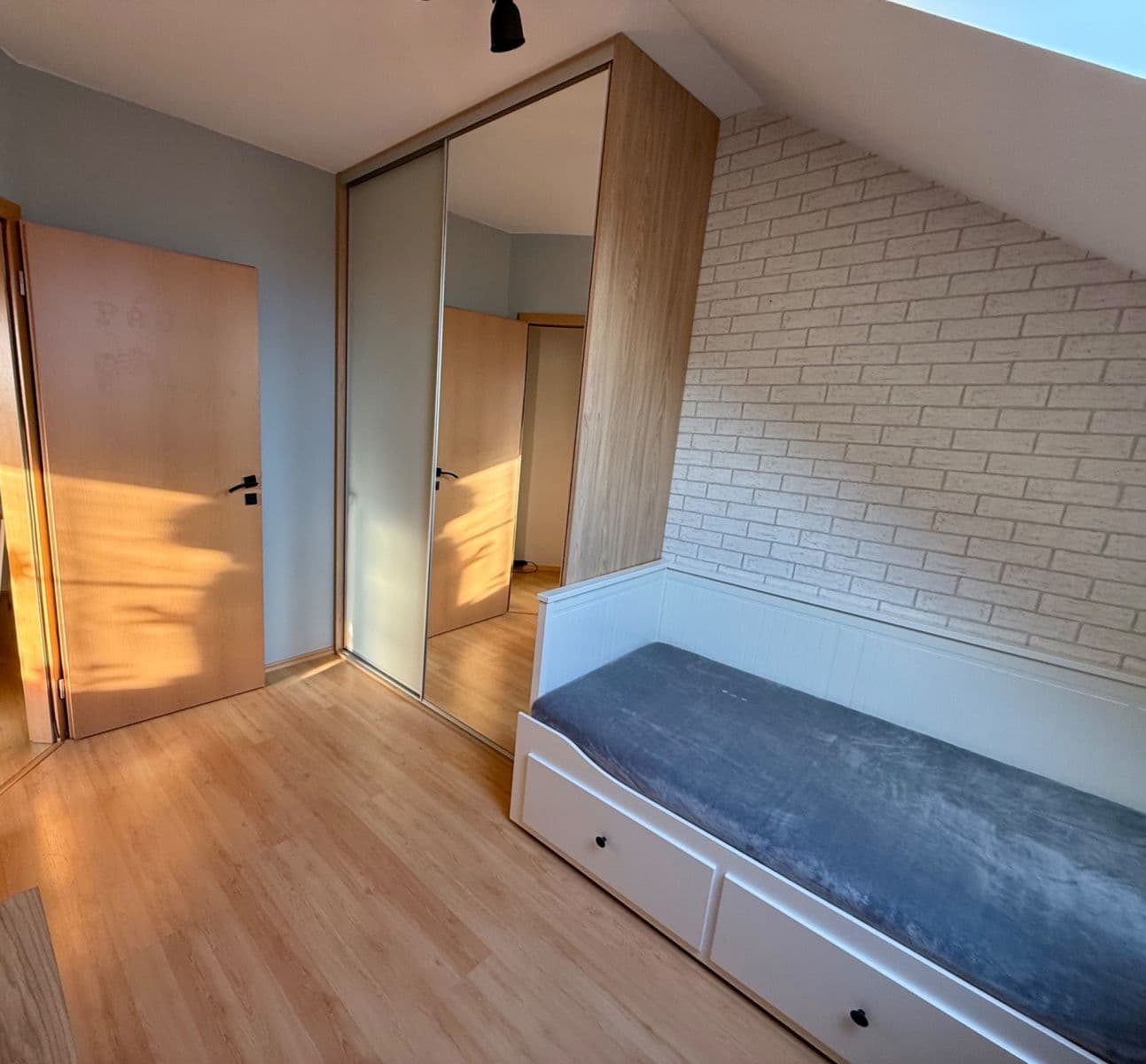 Prenájom domu 160 m², pozemek 463 m², Západní, Bradlec, Středočeský kraj Prenájom domu 160 m², pozemek 463 m², Západní, Bradlec, Středočeský kraj