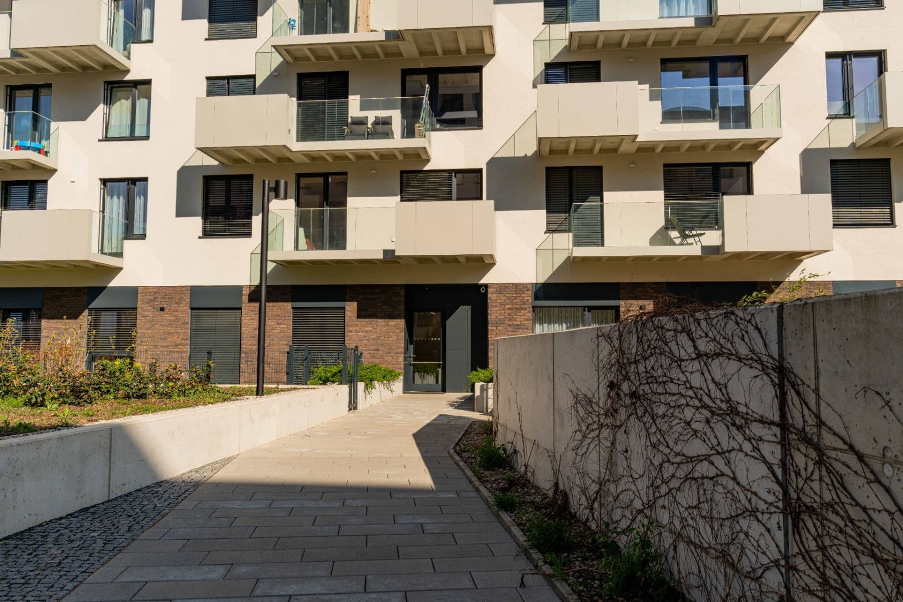 Prenájom bytu 2-izbový 59 m², Fafkových, Praha, Praha Prenájom bytu 2-izbový 59 m², Fafkových, Praha, Praha