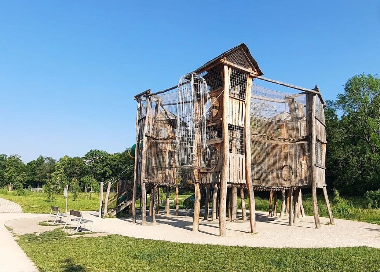 Prenájom bytu 2-izbový 59 m², Fafkových, Praha, Praha Prenájom bytu 2-izbový 59 m², Fafkových, Praha, Praha