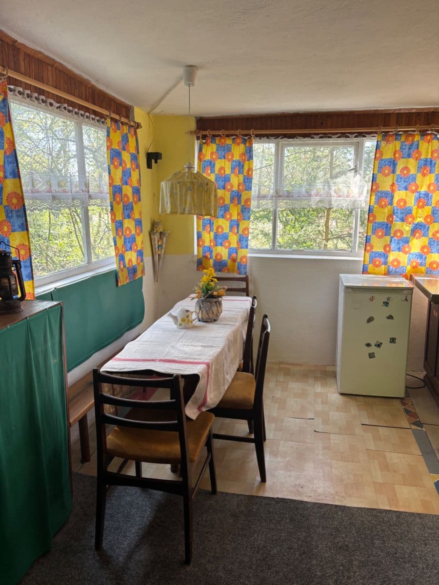 Predaj rekreačného objektu 105 m², pozemek 350 m², Slatiňany, Pardubický kraj Predaj rekreačného objektu 105 m², pozemek 350 m², Slatiňany, Pardubický kraj