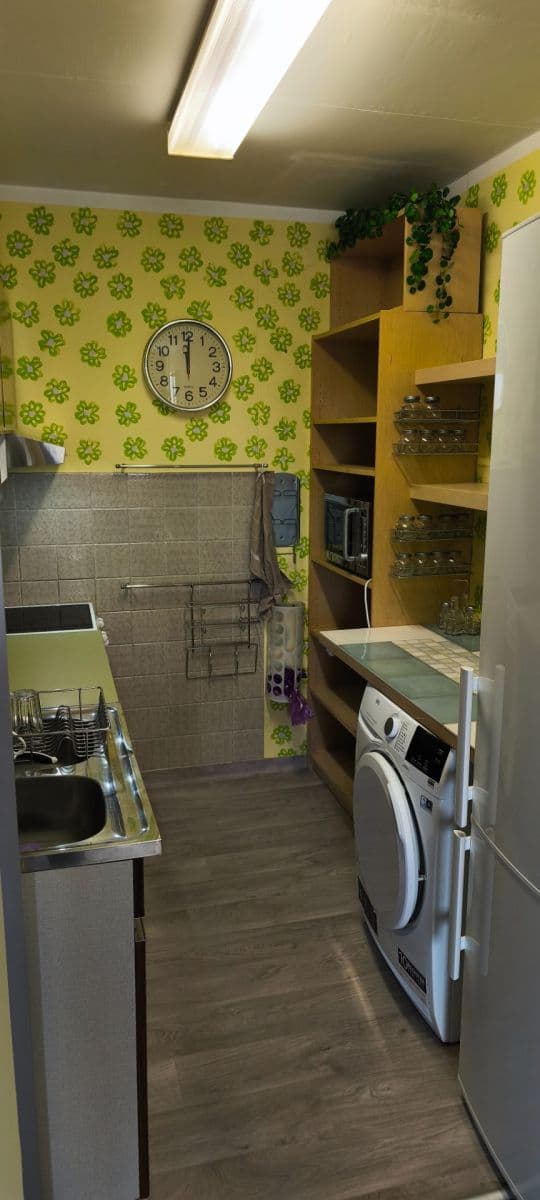 Prenájom bytu 2-izbový 45 m², Skuteckého, Praha, Praha Prenájom bytu 2-izbový 45 m², Skuteckého, Praha, Praha
