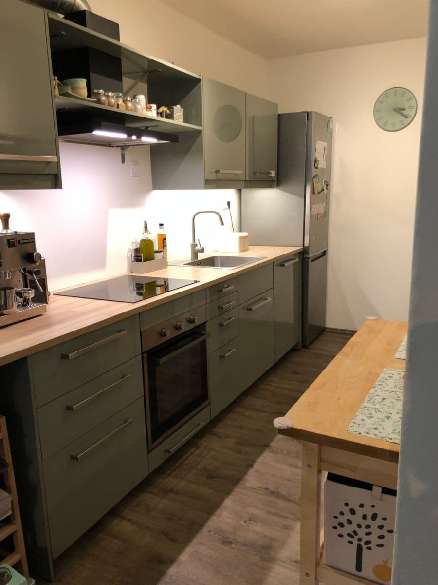 Predaj bytu 3-izbový 86 m², Dr. Janského, Černošice, Středočeský kraj Predaj bytu 3-izbový 86 m², Dr. Janského, Černošice, Středočeský kraj