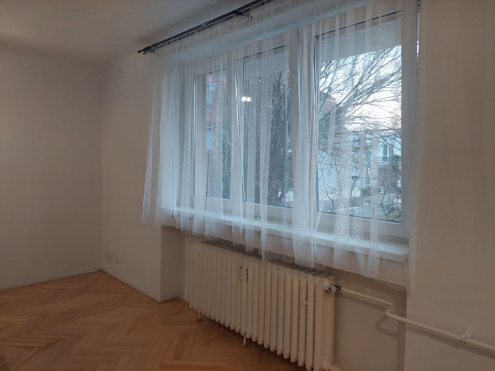 Prenájom bytu 2-izbový 53 m², Višňová, Praha, Praha Prenájom bytu 2-izbový 53 m², Višňová, Praha, Praha