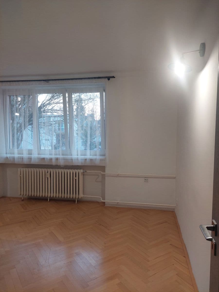 Prenájom bytu 2-izbový 53 m², Višňová, Praha, Praha Prenájom bytu 2-izbový 53 m², Višňová, Praha, Praha