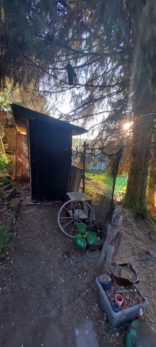 Predaj rekreačného objektu 23 m², pozemek 740 m², Václavická, Náchod, Královéhradecký kraj Predaj rekreačného objektu 23 m², pozemek 740 m², Václavická, Náchod, Královéhradecký kraj