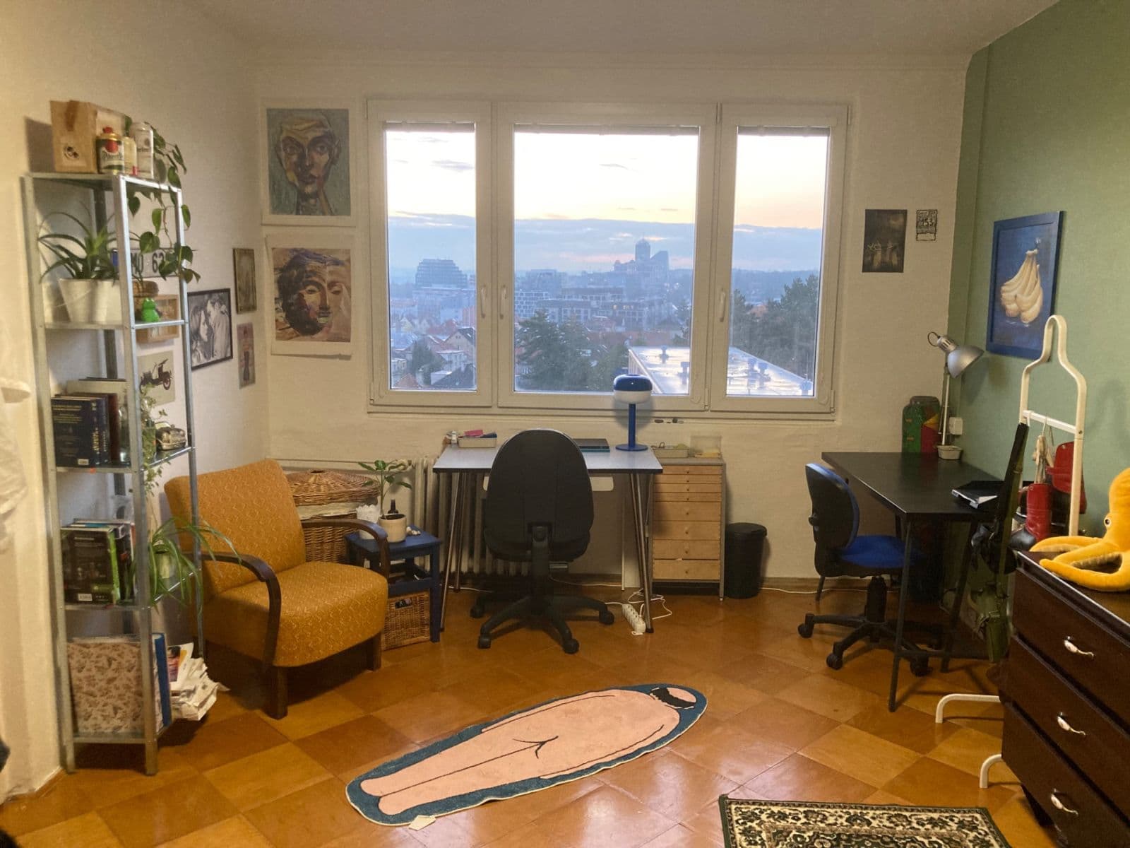 Prenájom bytu 3-izbový 19 m², Hostýnská, Praha, Praha Prenájom bytu 3-izbový 19 m², Hostýnská, Praha, Praha