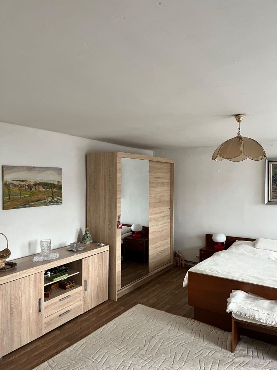 Predaj domu 231 m², pozemek 496 m², Prackovice nad Labem, Ústecký kraj Predaj domu 231 m², pozemek 496 m², Prackovice nad Labem, Ústecký kraj