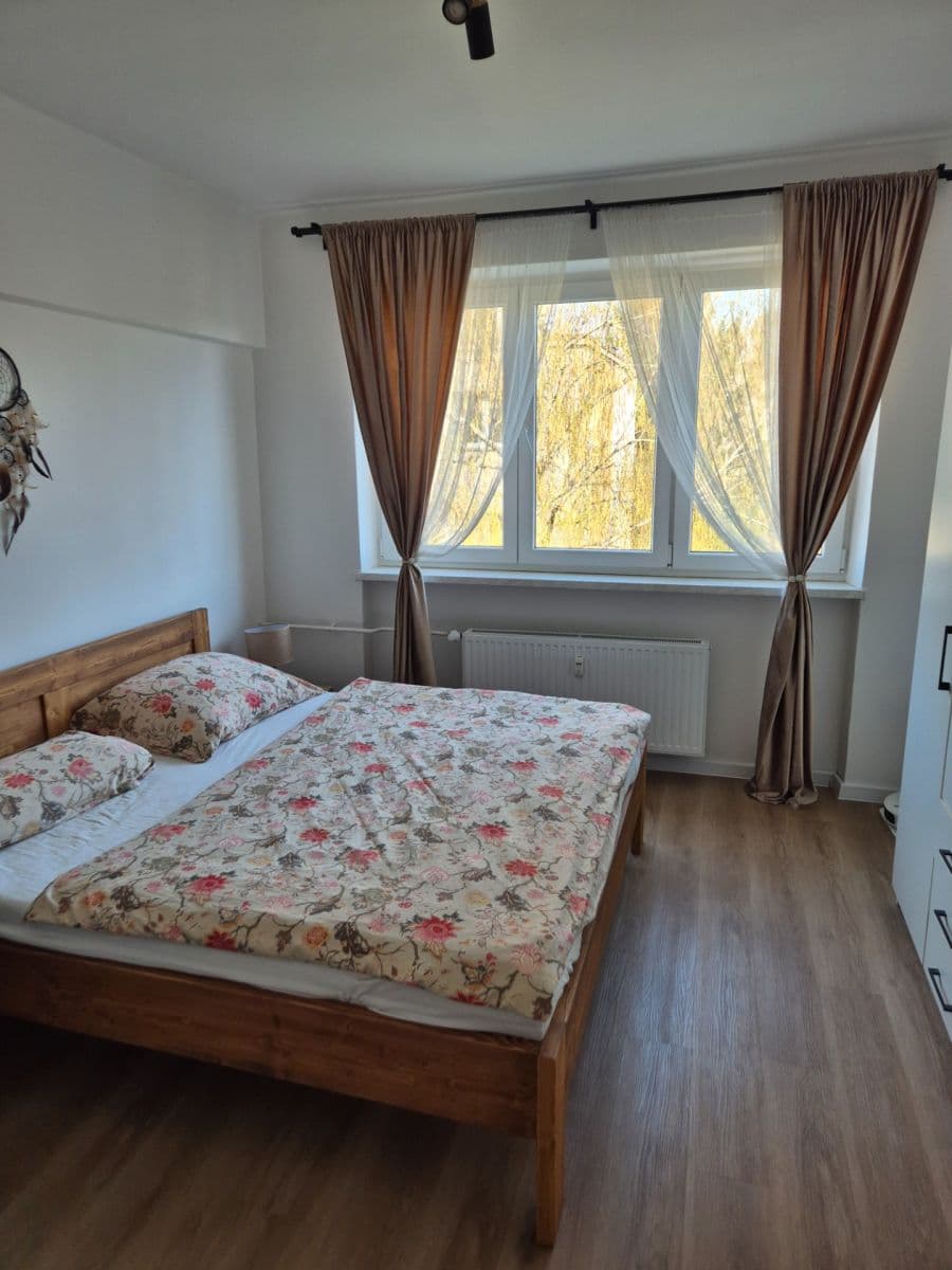 Predaj bytu 2-izbový 57 m², B. Němcové, Třinec, Moravskoslezský kraj Predaj bytu 2-izbový 57 m², B. Němcové, Třinec, Moravskoslezský kraj