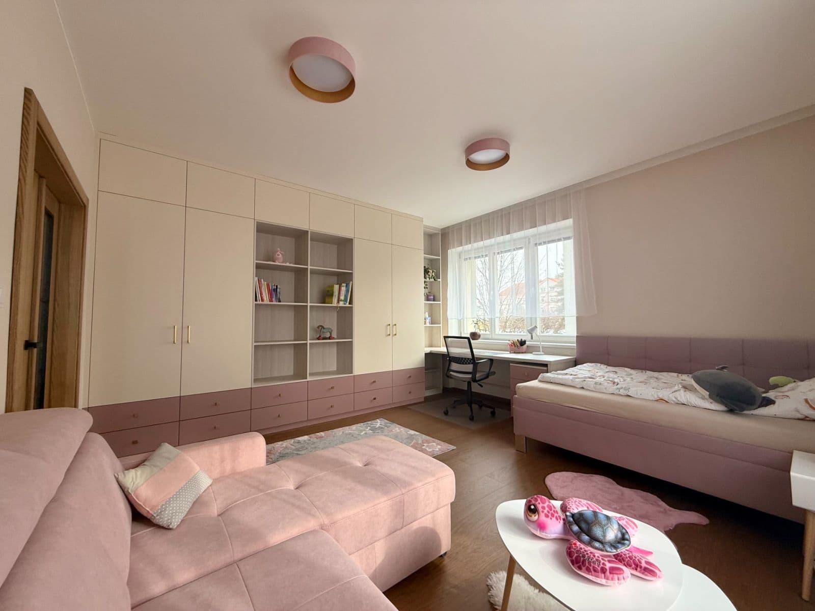 Predaj bytu 3-izbový 96 m², Neumannova, Olomouc, Olomoucký kraj Predaj bytu 3-izbový 96 m², Neumannova, Olomouc, Olomoucký kraj