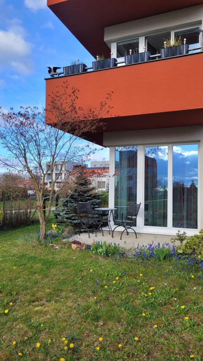 Prenájom bytu 2-izbový 63 m², Penízovková, Praha, Praha Prenájom bytu 2-izbový 63 m², Penízovková, Praha, Praha