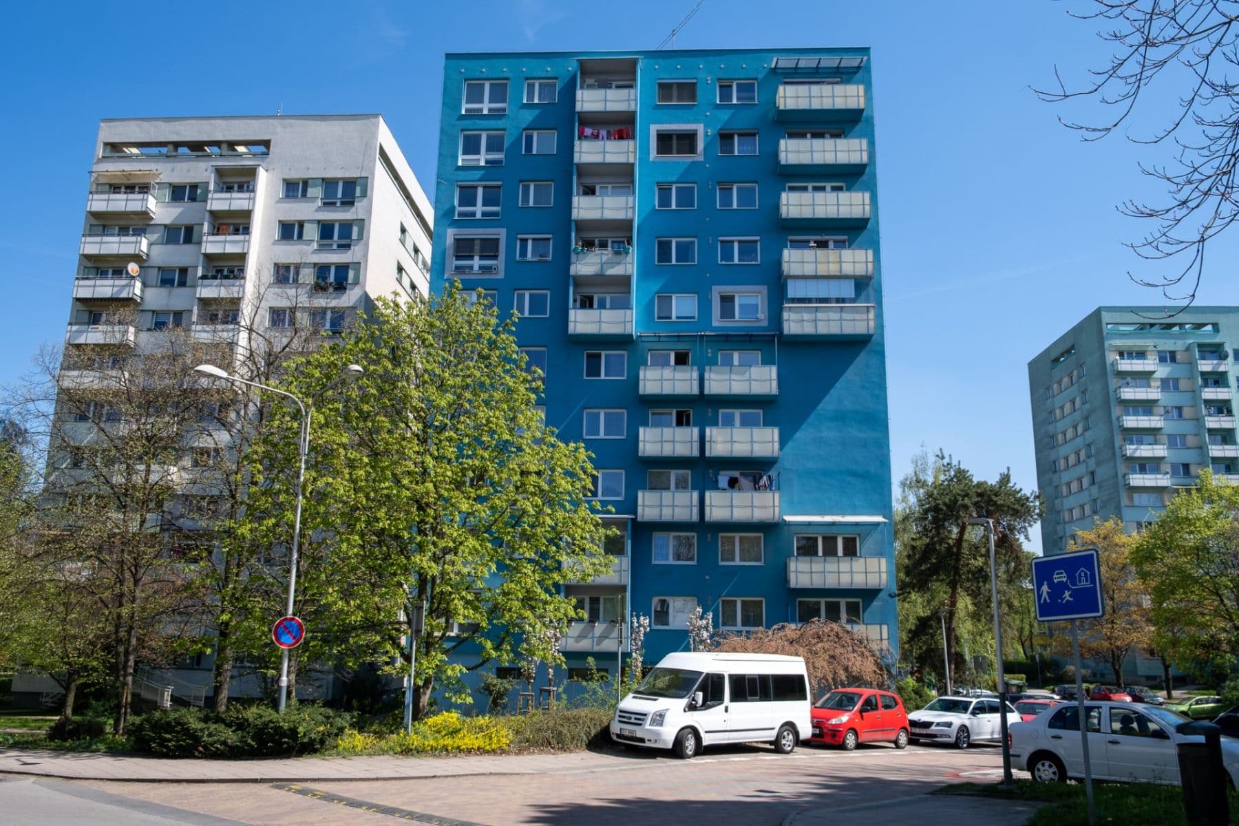Prenájom bytu 2-izbový 36 m², Gen. Hrušky, Ostrava, Moravskoslezský kraj Prenájom bytu 2-izbový 36 m², Gen. Hrušky, Ostrava, Moravskoslezský kraj