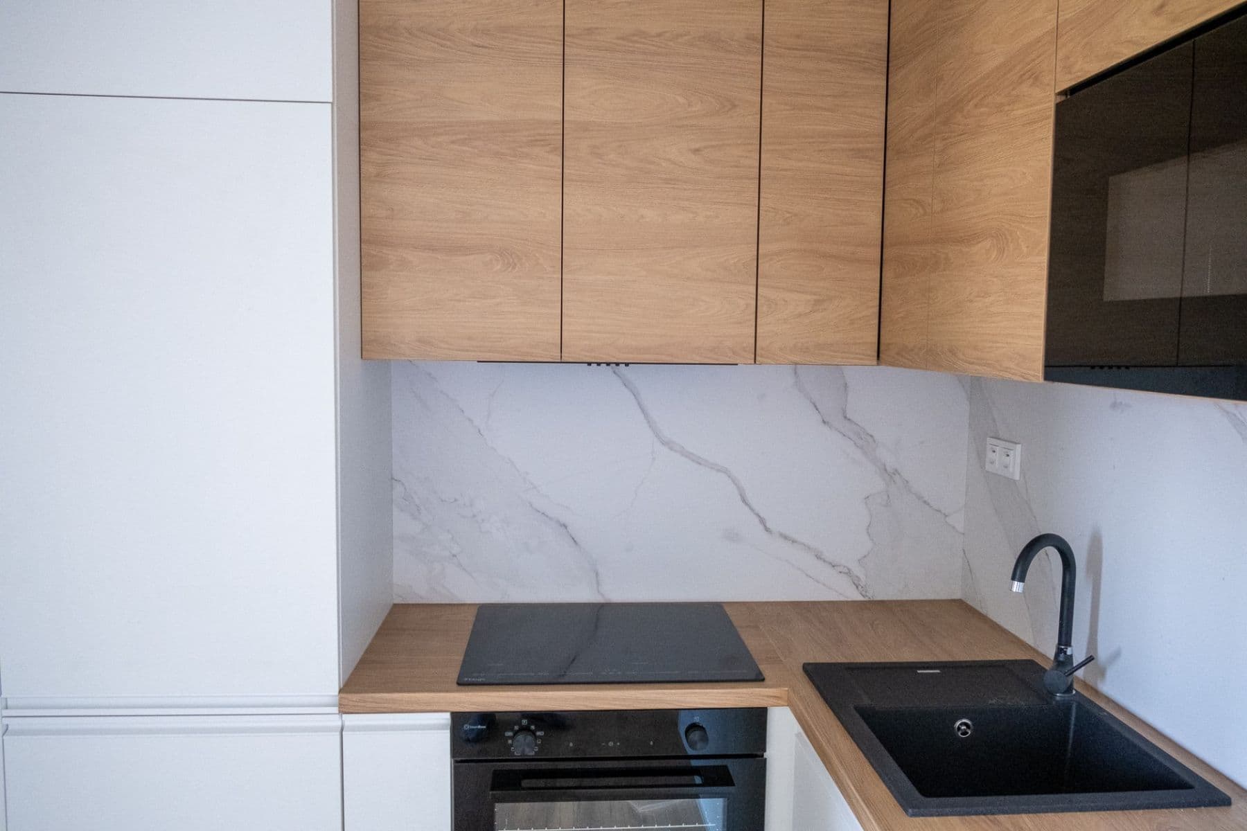 Prenájom bytu 2-izbový 36 m², Gen. Hrušky, Ostrava, Moravskoslezský kraj Prenájom bytu 2-izbový 36 m², Gen. Hrušky, Ostrava, Moravskoslezský kraj