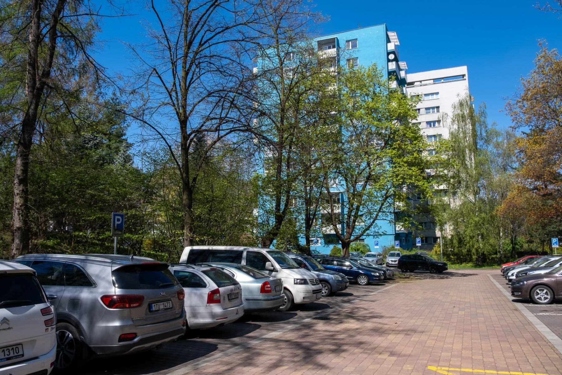 Prenájom bytu 2-izbový 36 m², Gen. Hrušky, Ostrava, Moravskoslezský kraj Prenájom bytu 2-izbový 36 m², Gen. Hrušky, Ostrava, Moravskoslezský kraj