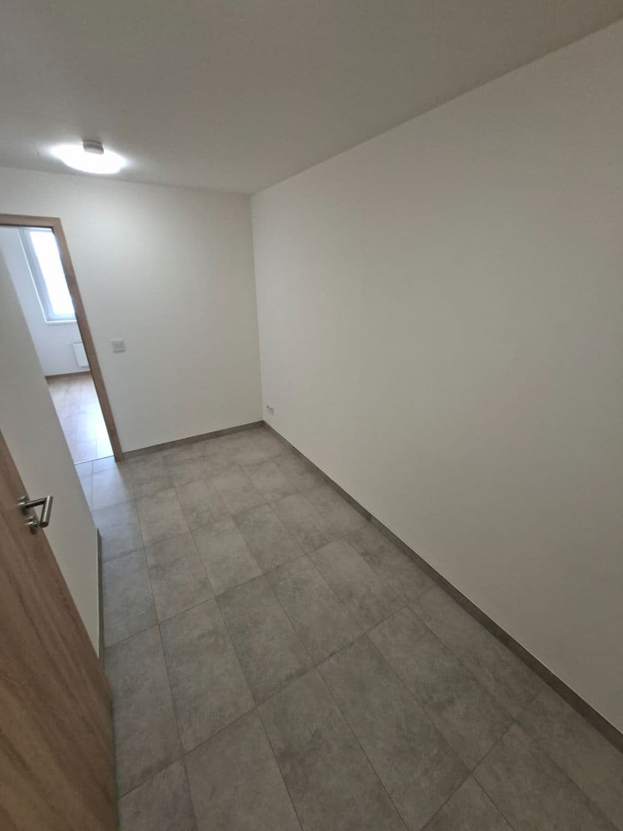 Prenájom bytu 2-izbový 44 m², Arnošta Staňka, Praha, Praha Prenájom bytu 2-izbový 44 m², Arnošta Staňka, Praha, Praha