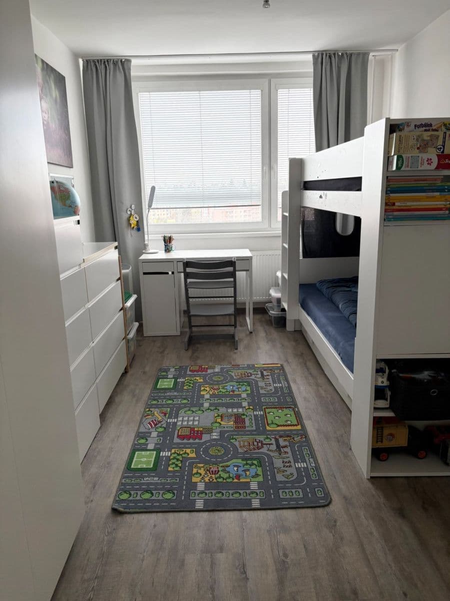 Prenájom bytu 3-izbový 72 m², Doležalova, Praha, Praha Prenájom bytu 3-izbový 72 m², Doležalova, Praha, Praha