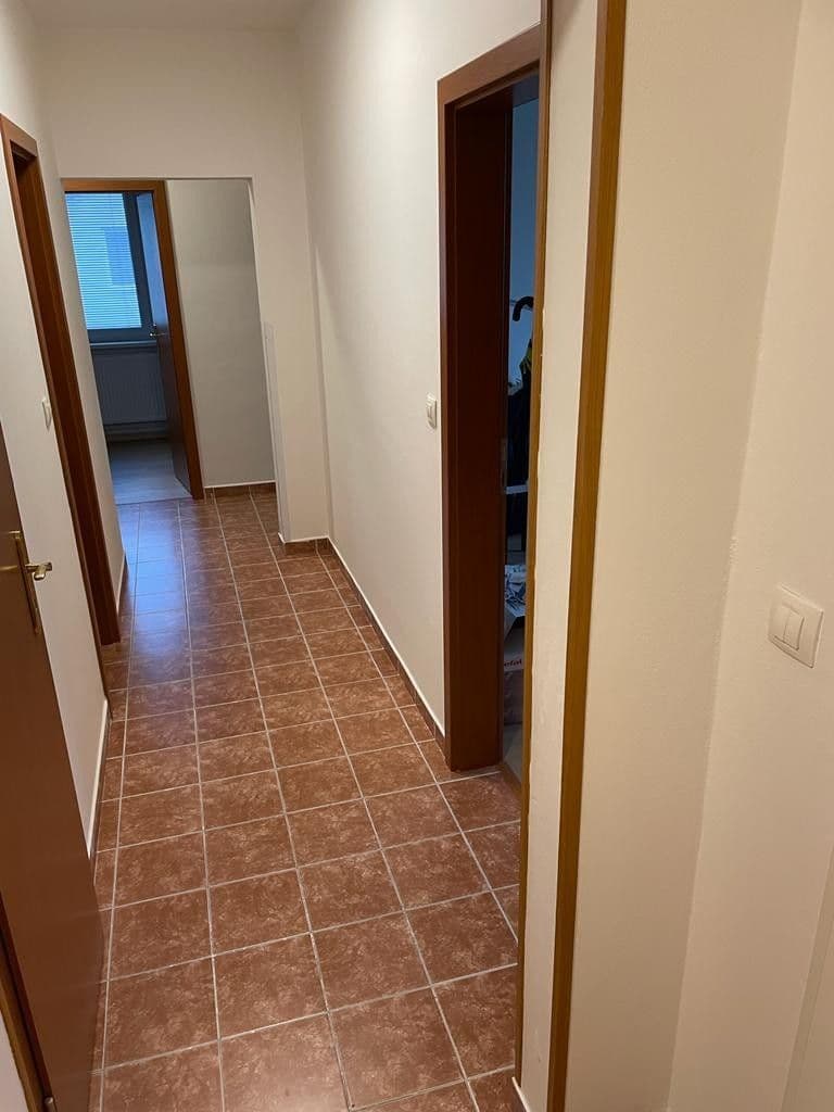 Prenájom bytu 4-izbový 82 m², Dandova, Praha, Praha Prenájom bytu 4-izbový 82 m², Dandova, Praha, Praha