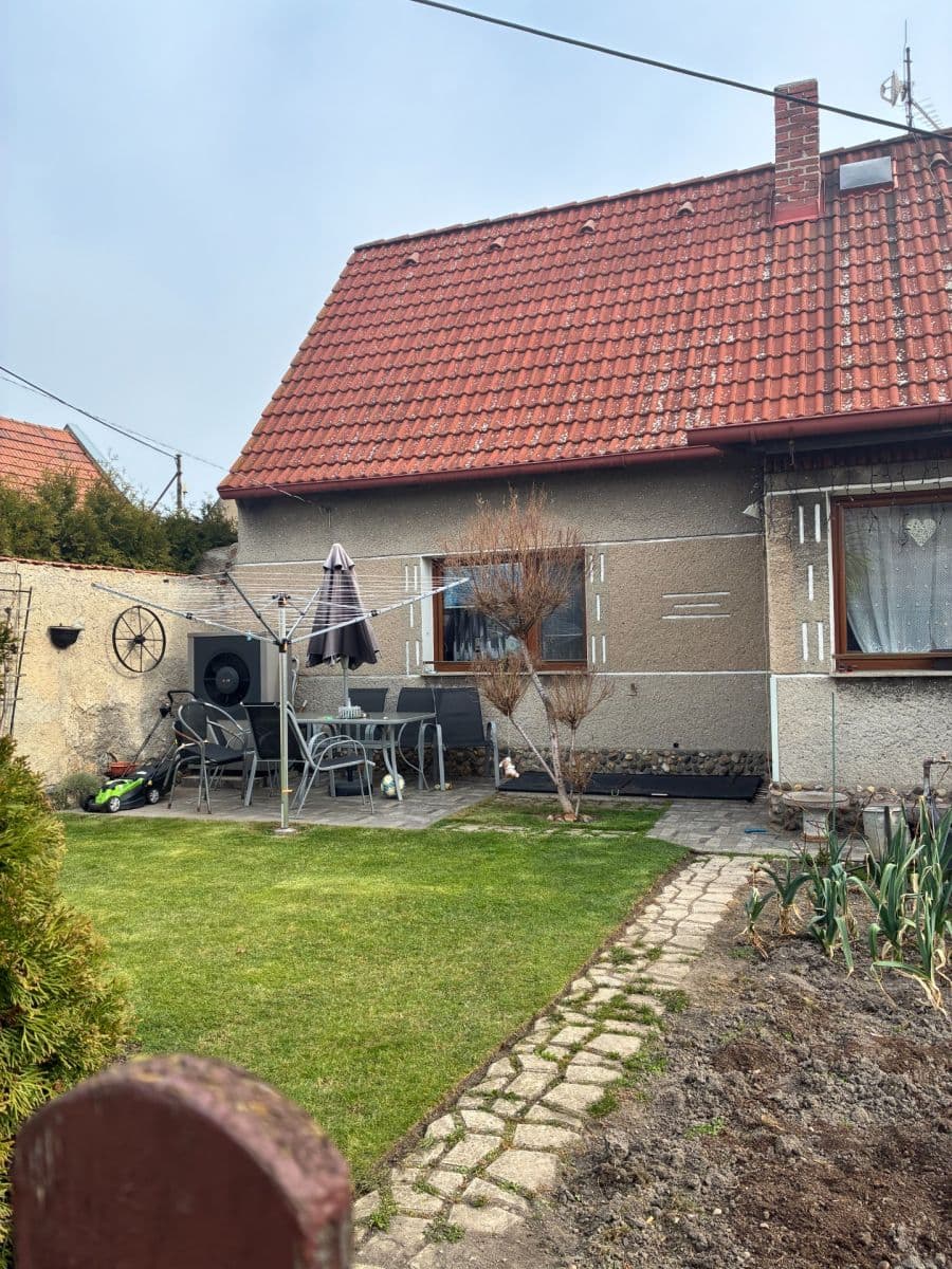 Predaj domu 72 m², pozemek 205 m², Žatec, Ústecký kraj Predaj domu 72 m², pozemek 205 m², Žatec, Ústecký kraj