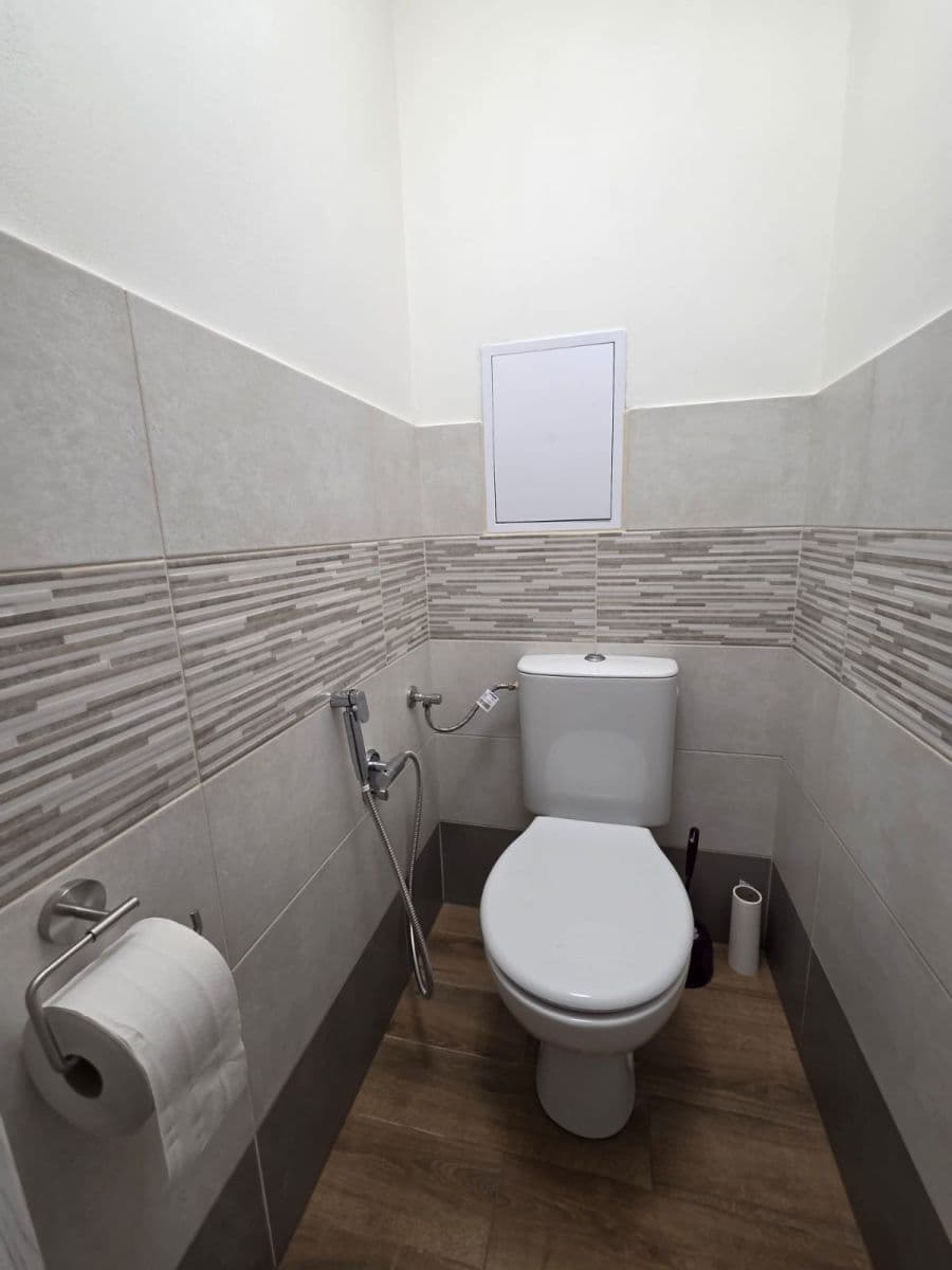 Prenájom bytu 2-izbový 40 m², Jerevanská, Kladno, Středočeský kraj Prenájom bytu 2-izbový 40 m², Jerevanská, Kladno, Středočeský kraj