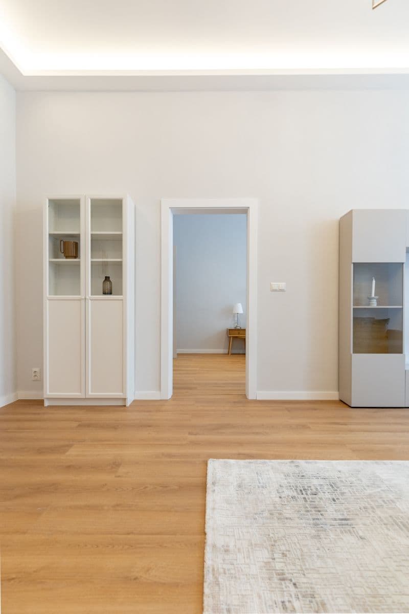 Prenájom bytu 2-izbový 80 m², Mäsiarska, Košice - mestská časť Staré Mesto, Košický kraj Prenájom bytu 2-izbový 80 m², Mäsiarska, Košice - mestská časť Staré Mesto, Košický kraj