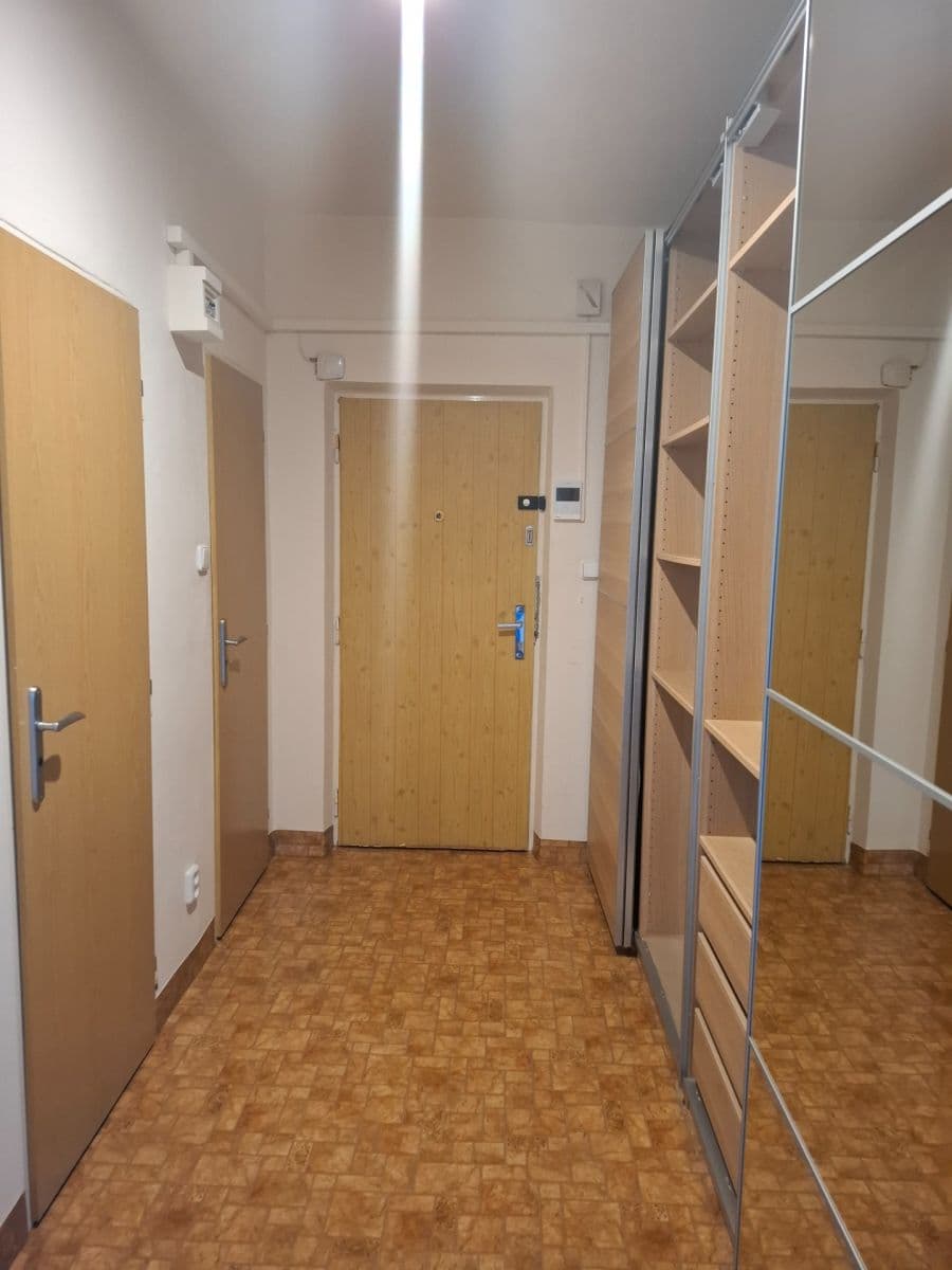 Prenájom bytu 2-izbový 57 m², Hostýnská, Praha, Praha Prenájom bytu 2-izbový 57 m², Hostýnská, Praha, Praha