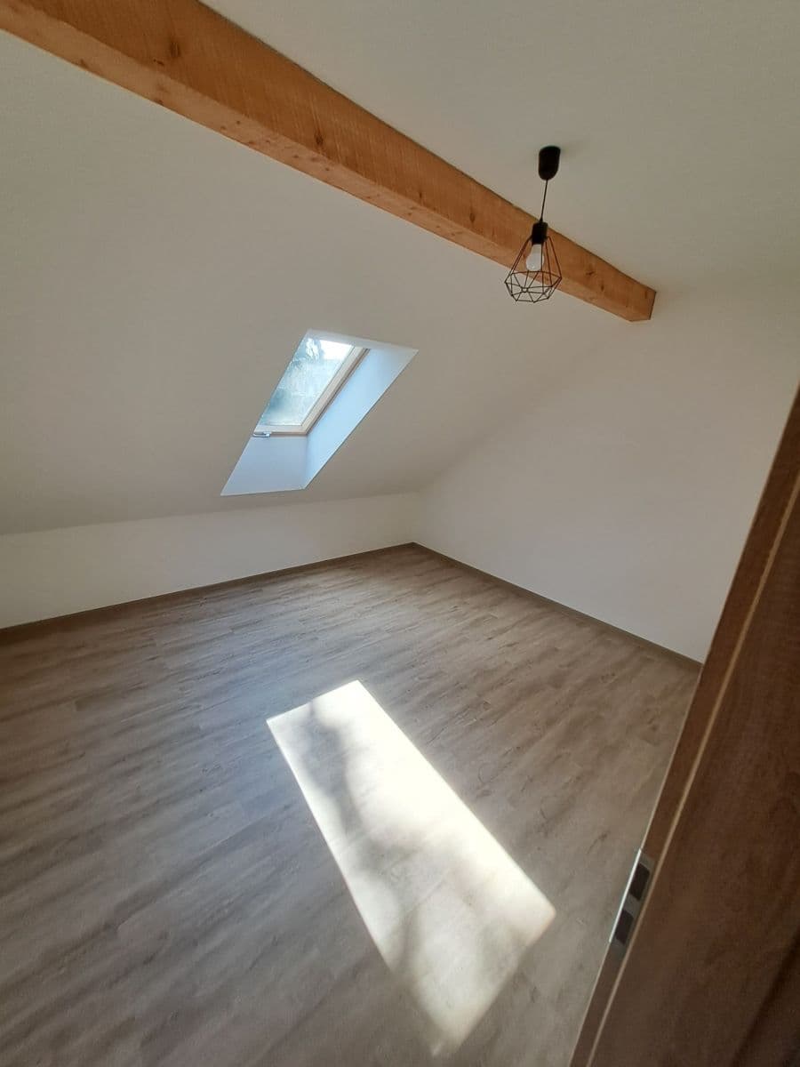 Prenájom domu 110 m², pozemek 720 m², Mnichovice, Středočeský kraj Prenájom domu 110 m², pozemek 720 m², Mnichovice, Středočeský kraj