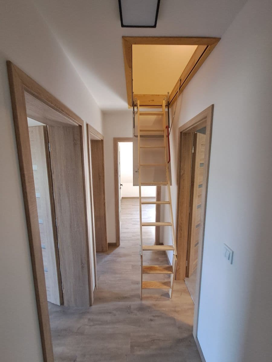 Prenájom domu 110 m², pozemek 720 m², Mnichovice, Středočeský kraj Prenájom domu 110 m², pozemek 720 m², Mnichovice, Středočeský kraj