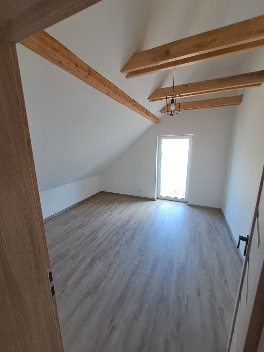 Prenájom domu 110 m², pozemek 720 m², Mnichovice, Středočeský kraj Prenájom domu 110 m², pozemek 720 m², Mnichovice, Středočeský kraj