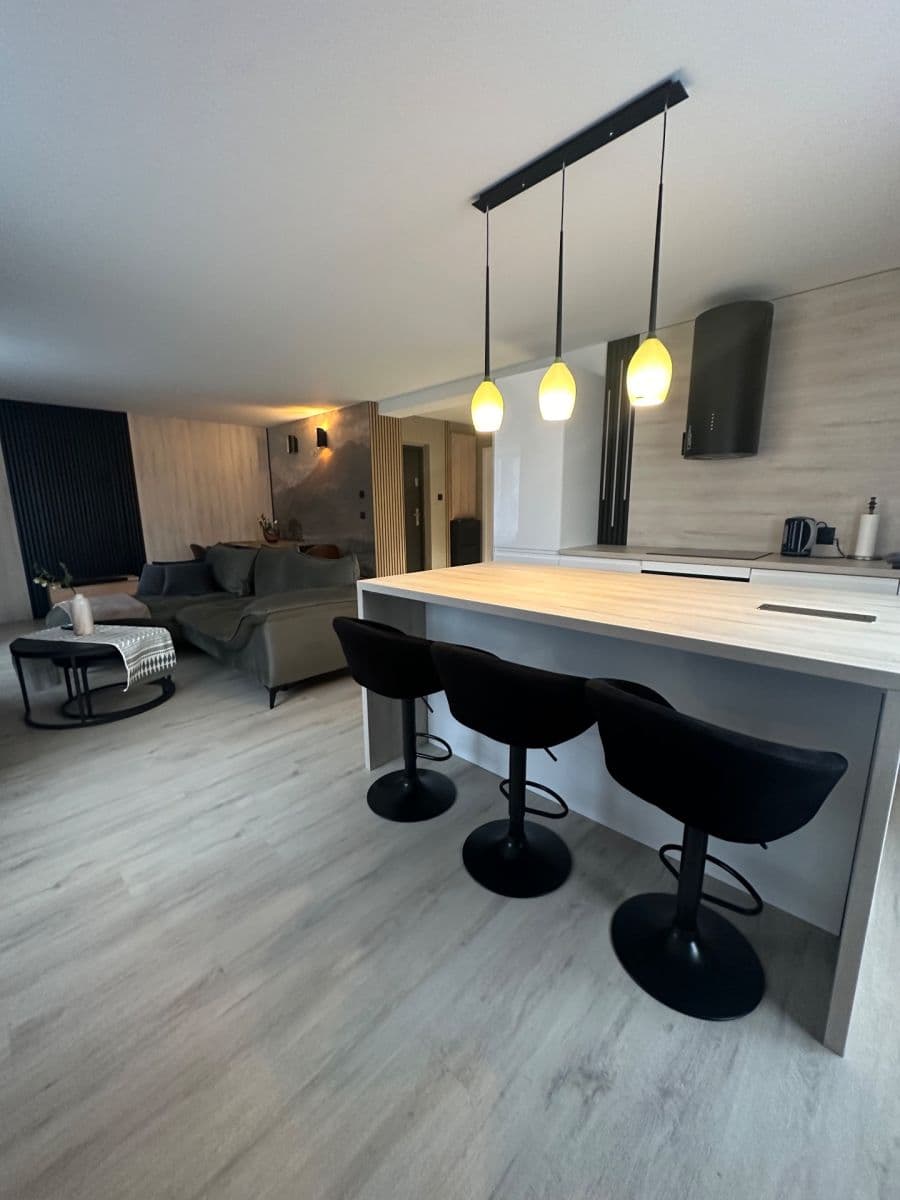 Predaj domu 90 m², pozemek 450 m², pl. Jana Pawła II, Šonov, Královéhradecký kraj Predaj domu 90 m², pozemek 450 m², pl. Jana Pawła II, Šonov, Královéhradecký kraj
