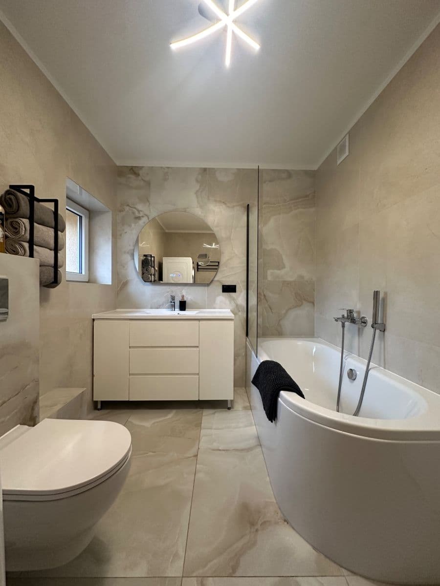 Predaj domu 90 m², pozemek 450 m², pl. Jana Pawła II, Šonov, Královéhradecký kraj Predaj domu 90 m², pozemek 450 m², pl. Jana Pawła II, Šonov, Královéhradecký kraj