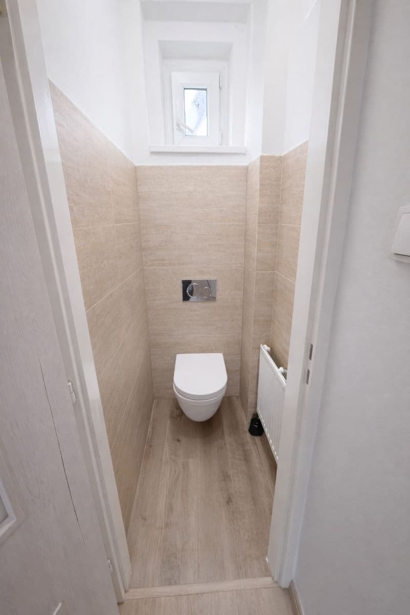 Prenájom bytu 3-izbový 66 m², Pod Brentovou, Praha, Praha Prenájom bytu 3-izbový 66 m², Pod Brentovou, Praha, Praha