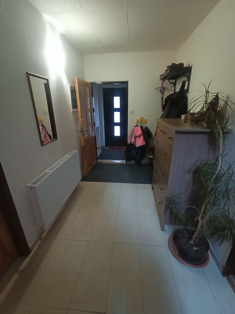 Predaj domu 220 m², pozemek 445 m², Stará cesta, Zlín, Zlínský kraj Predaj domu 220 m², pozemek 445 m², Stará cesta, Zlín, Zlínský kraj