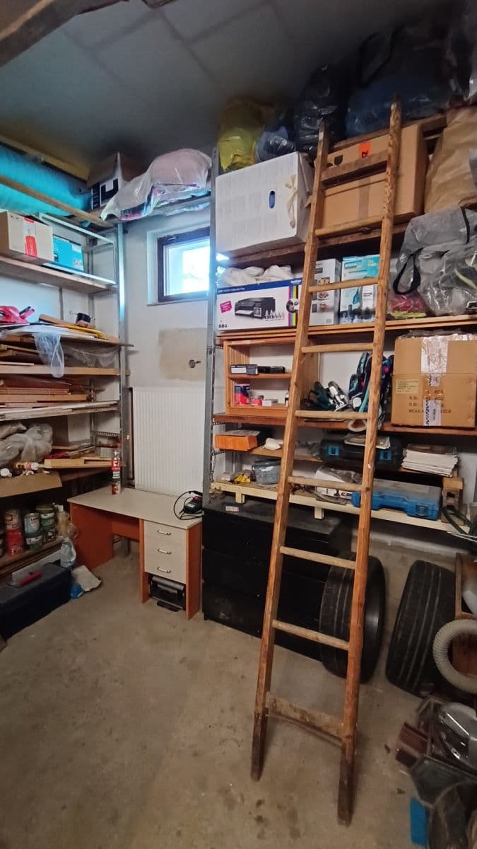 Predaj domu 220 m², pozemek 445 m², Stará cesta, Zlín, Zlínský kraj Predaj domu 220 m², pozemek 445 m², Stará cesta, Zlín, Zlínský kraj