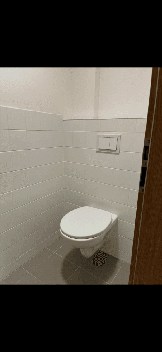 Prenájom bytu 1-izbový 92 m², Pod Dvorem, Praha, Praha Prenájom bytu 1-izbový 92 m², Pod Dvorem, Praha, Praha