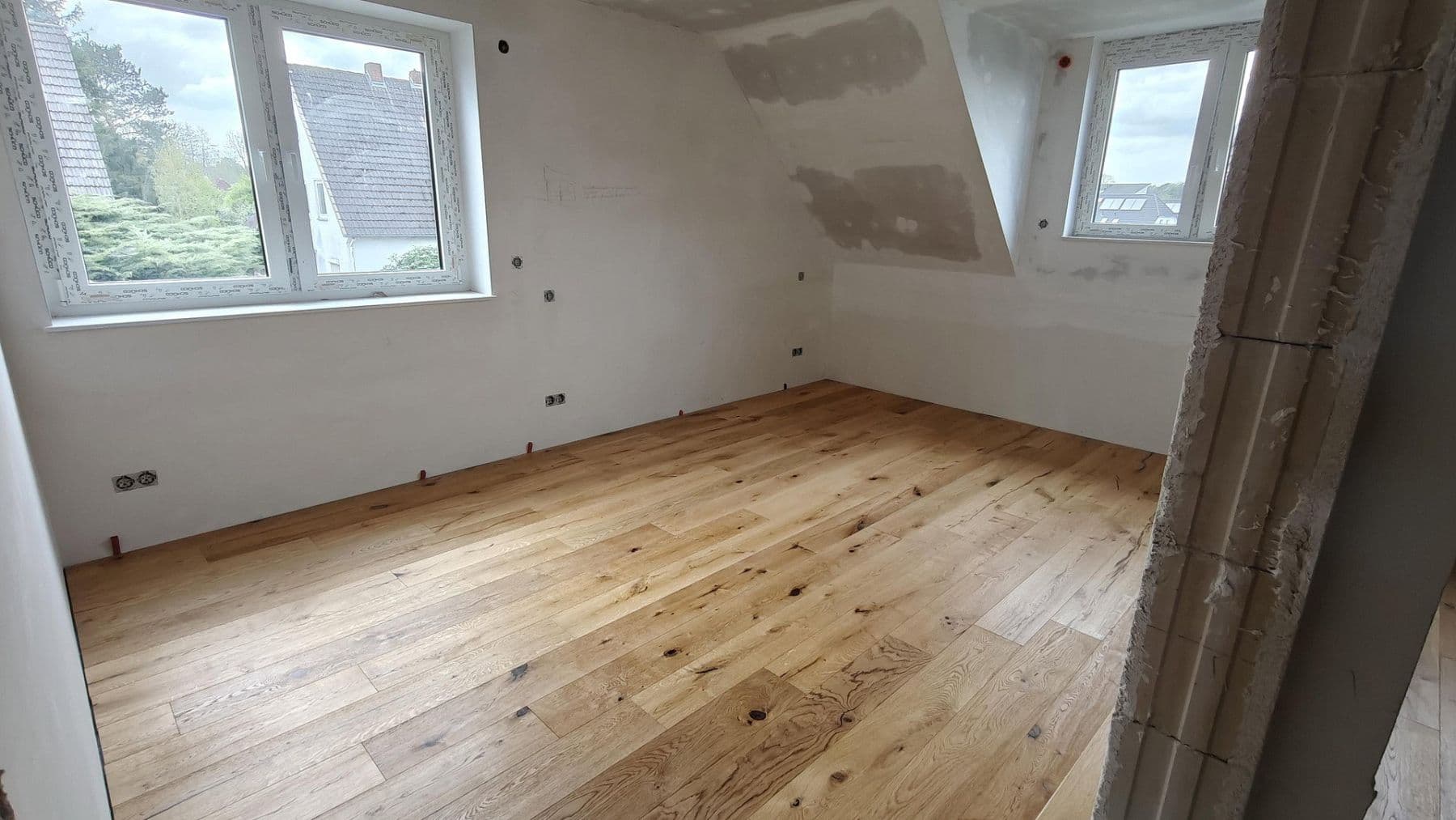 Predaj domu 125 m², pozemek 860 m², Schwanewede, Dolné Sasko Predaj domu 125 m², pozemek 860 m², Schwanewede, Dolné Sasko