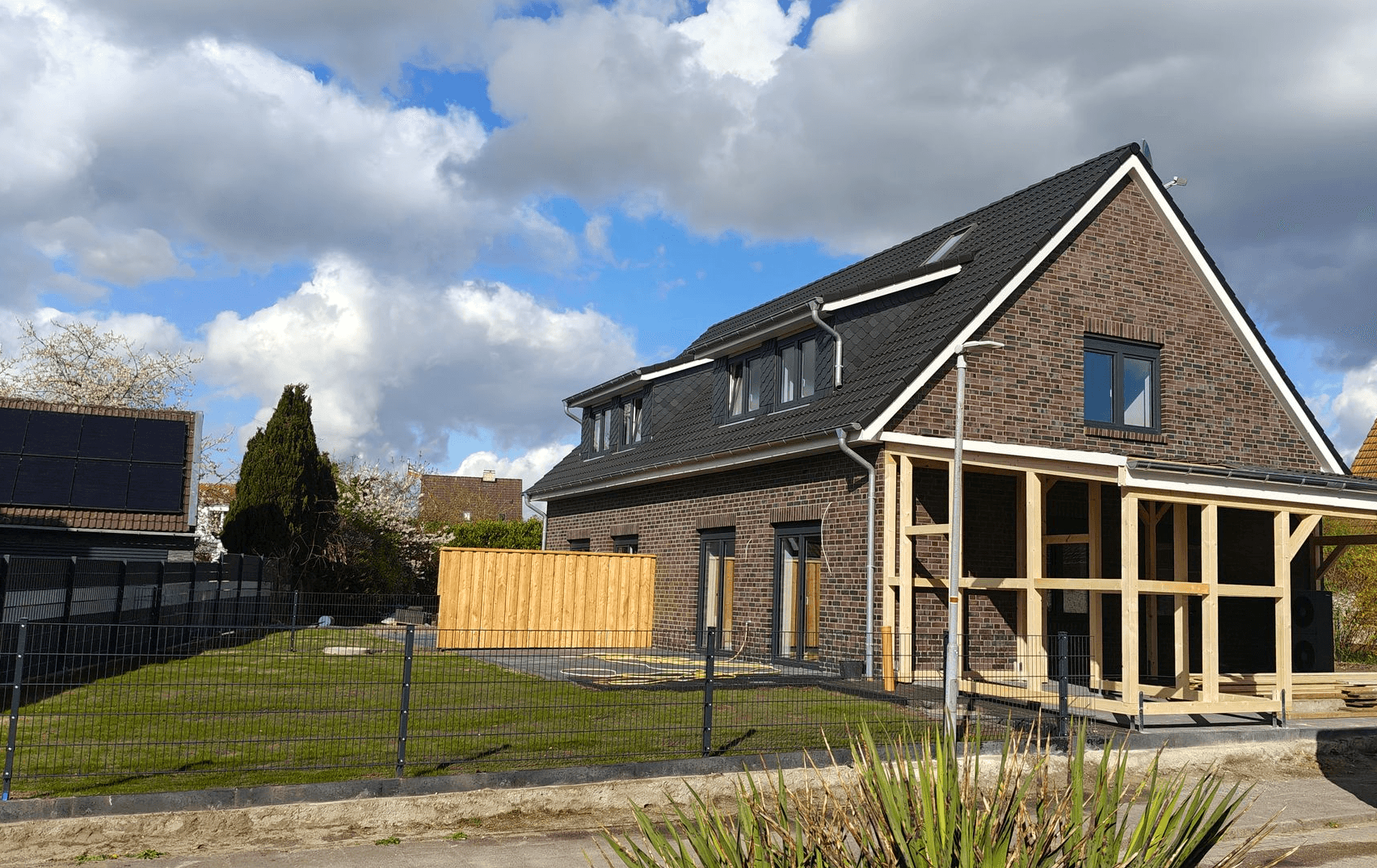 Predaj domu 125 m², pozemek 860 m², Schwanewede, Dolné Sasko Predaj domu 125 m², pozemek 860 m², Schwanewede, Dolné Sasko