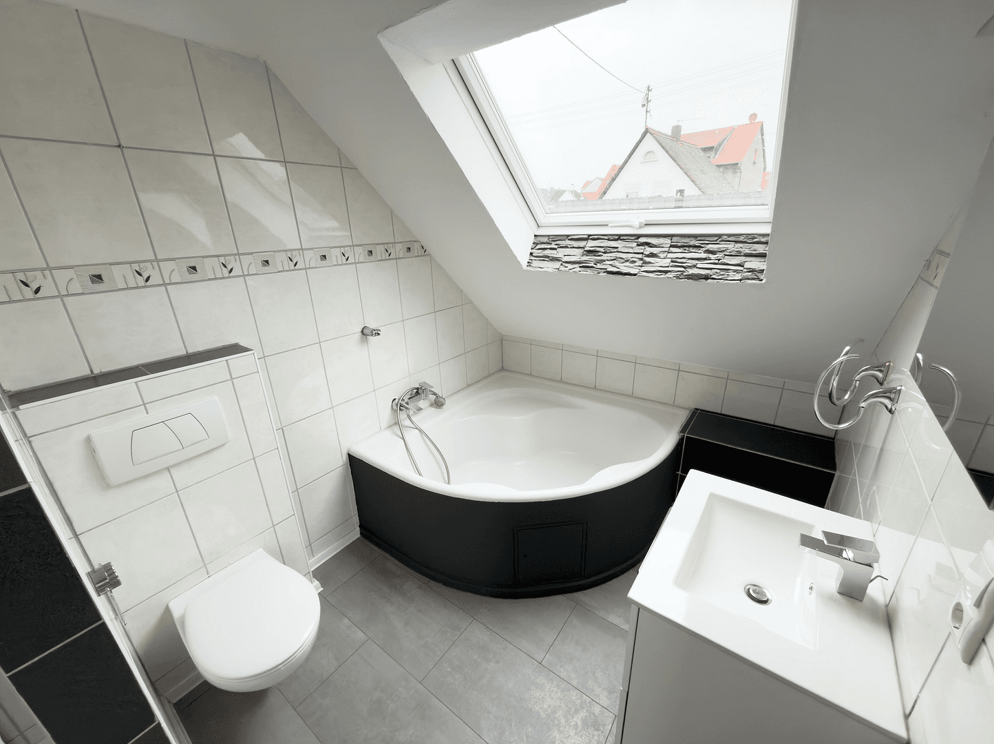 Predaj domu 182 m², pozemek 100 m², Waldalgesheim, Porýnie-Falcko Predaj domu 182 m², pozemek 100 m², Waldalgesheim, Porýnie-Falcko