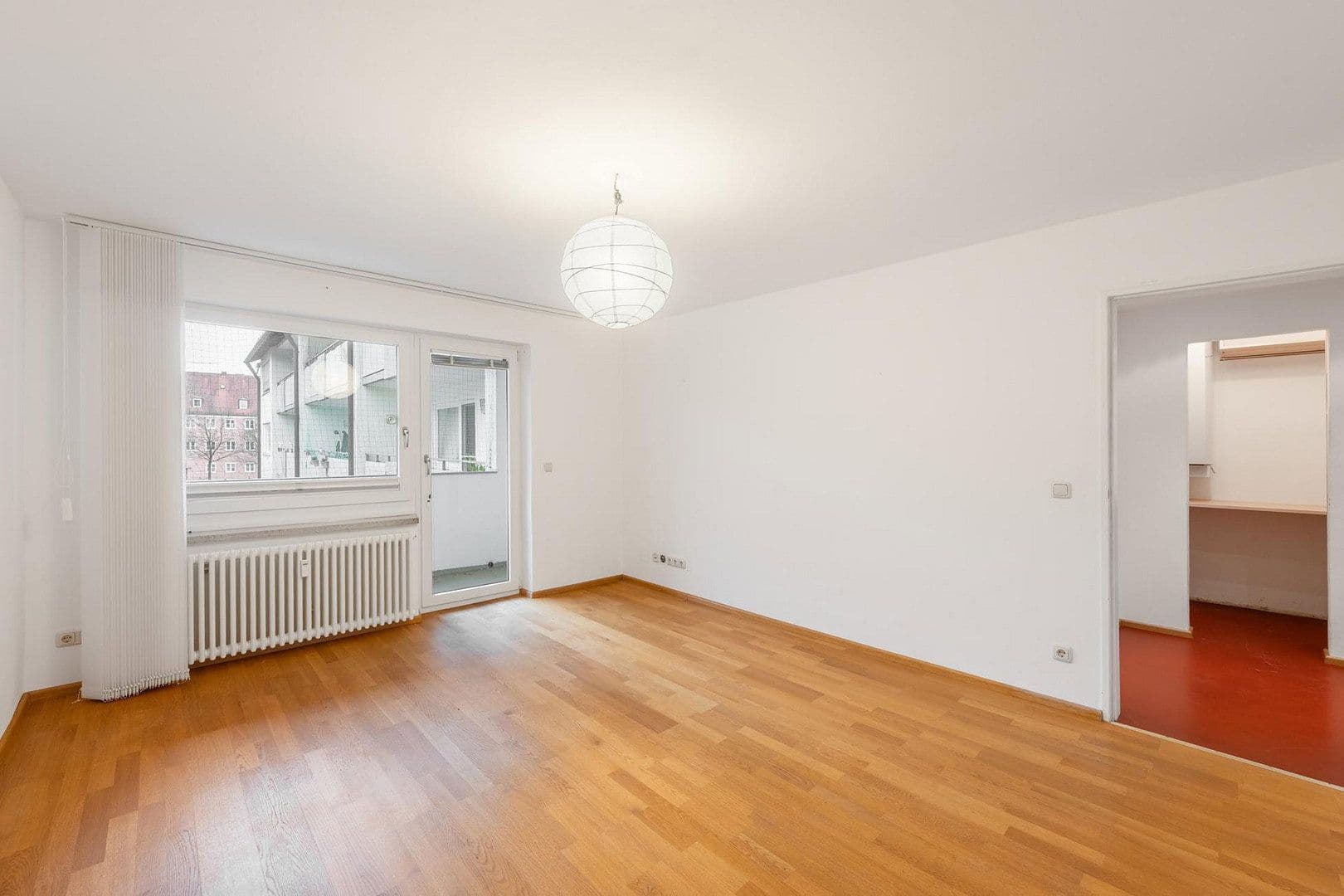 Prenájom bytu 2-izbový 58 m², Lenzfriederstrasse, München, Bavorsko Prenájom bytu 2-izbový 58 m², Lenzfriederstrasse, München, Bavorsko