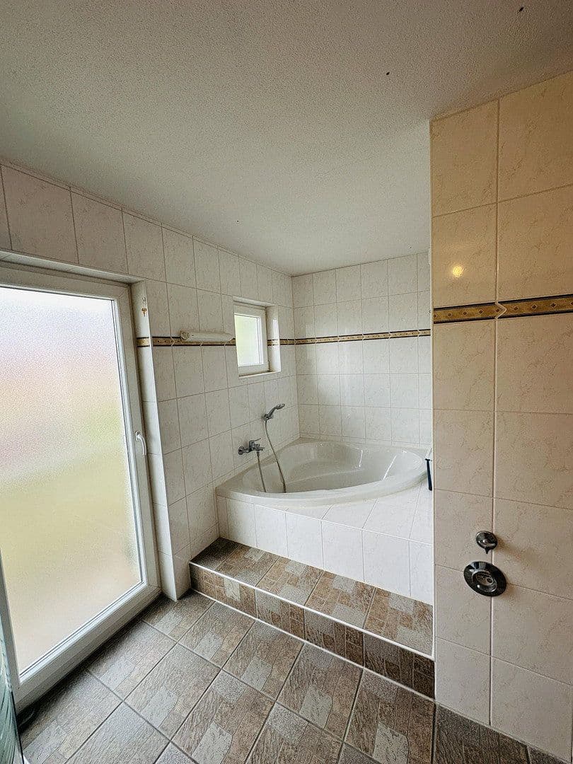 Predaj bytu 3-izbový 120 m², Nürnberg, Bavorsko Predaj bytu 3-izbový 120 m², Nürnberg, Bavorsko