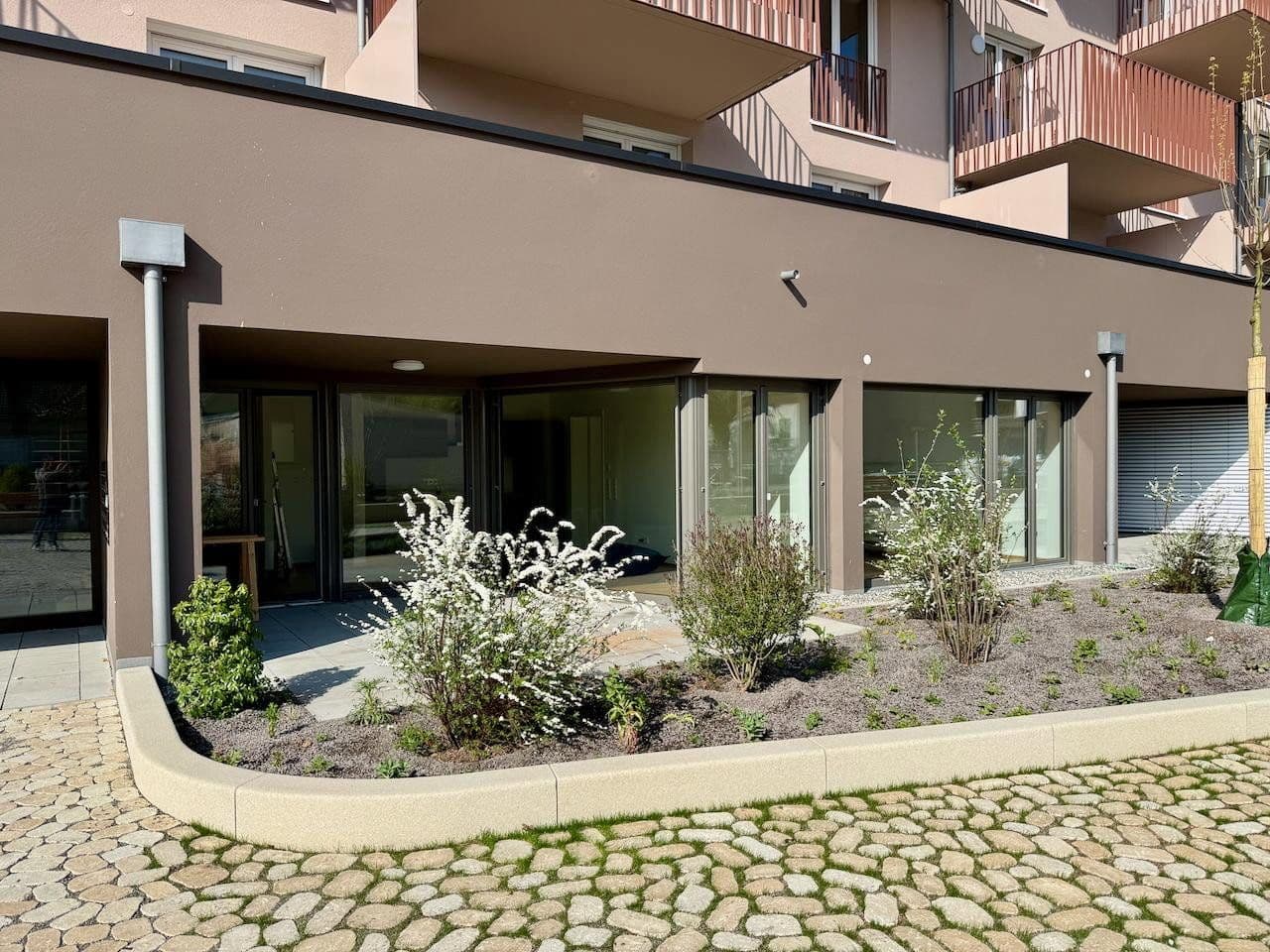 Prenájom bytu 2-izbový 60 m², Hauptstraße 4, Singen (Hohentwiel), Bádensko-Wurttembersko Prenájom bytu 2-izbový 60 m², Hauptstraße 4, Singen (Hohentwiel), Bádensko-Wurttembersko