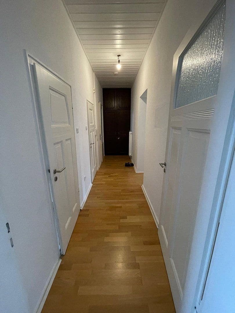 Prenájom bytu 3-izbový 86 m², Viehauser Berg 31, Essen, Ruhr, Severné Porýnie - Westfálsko Prenájom bytu 3-izbový 86 m², Viehauser Berg 31, Essen, Ruhr, Severné Porýnie - Westfálsko