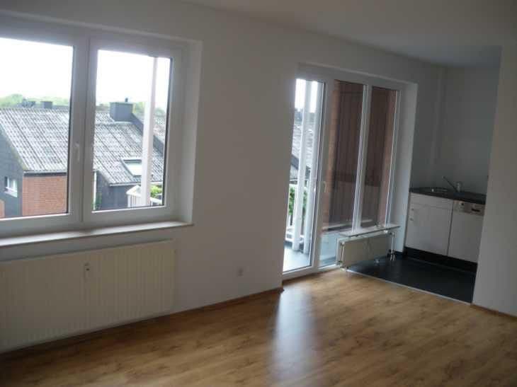 Prenájom bytu 2-izbový 65 m², Kempener Straße 48, Erkrath, Severné Porýnie - Westfálsko Prenájom bytu 2-izbový 65 m², Kempener Straße 48, Erkrath, Severné Porýnie - Westfálsko