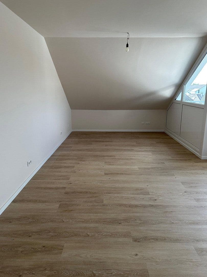 Prenájom bytu 1-izbový 48 m², Dreieich, Hesensko Prenájom bytu 1-izbový 48 m², Dreieich, Hesensko