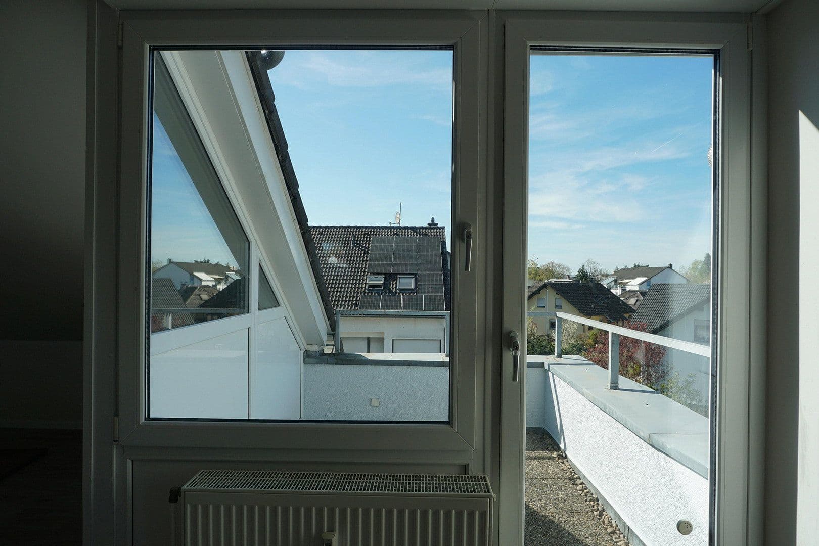 Prenájom bytu 1-izbový 48 m², Dreieich, Hesensko Prenájom bytu 1-izbový 48 m², Dreieich, Hesensko